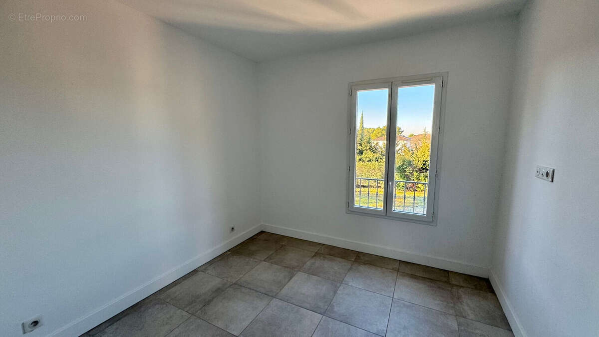 Commerce à AIX-EN-PROVENCE