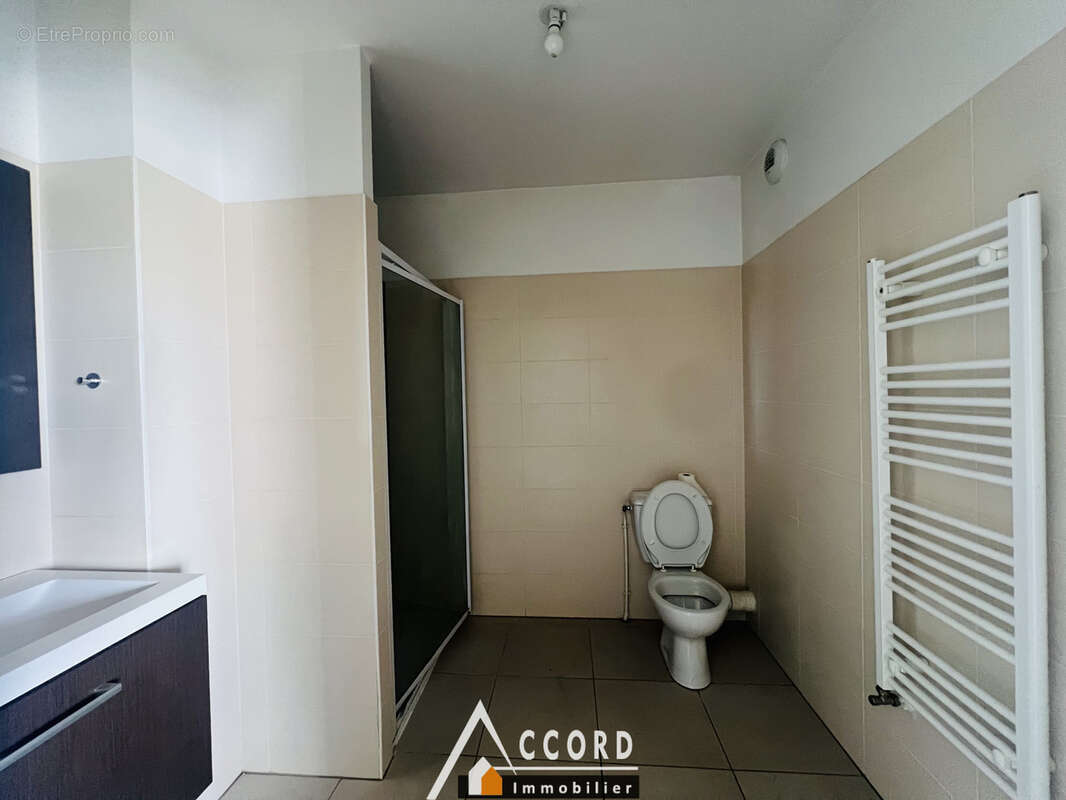 Appartement à SARTROUVILLE