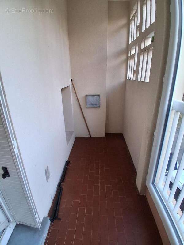   - Appartement à ANTIBES