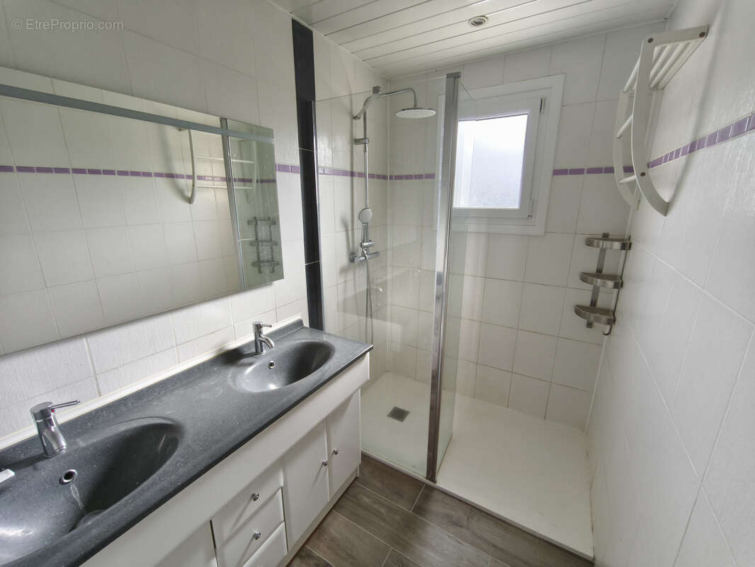 Maison à ROEZE-SUR-SARTHE