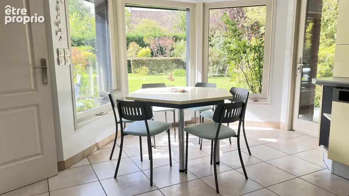 Maison 8 pièces 208 m² à vendre à Hem (59510) - photo 6