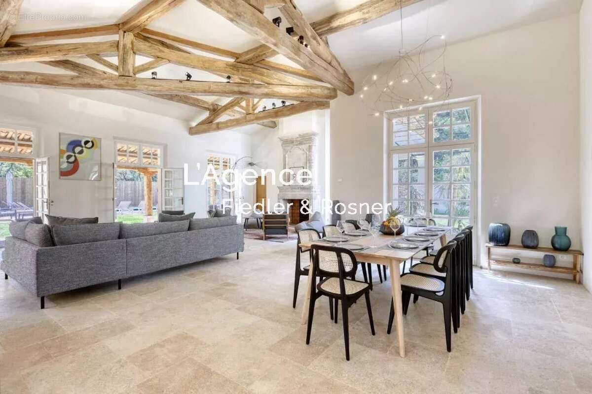 Maison à RAMATUELLE