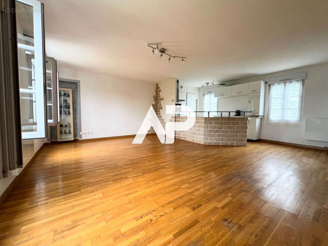 Appartement à GROSLAY