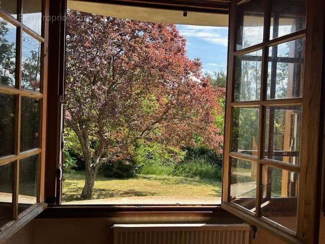 Maison à LA BAZOCHE-GOUET