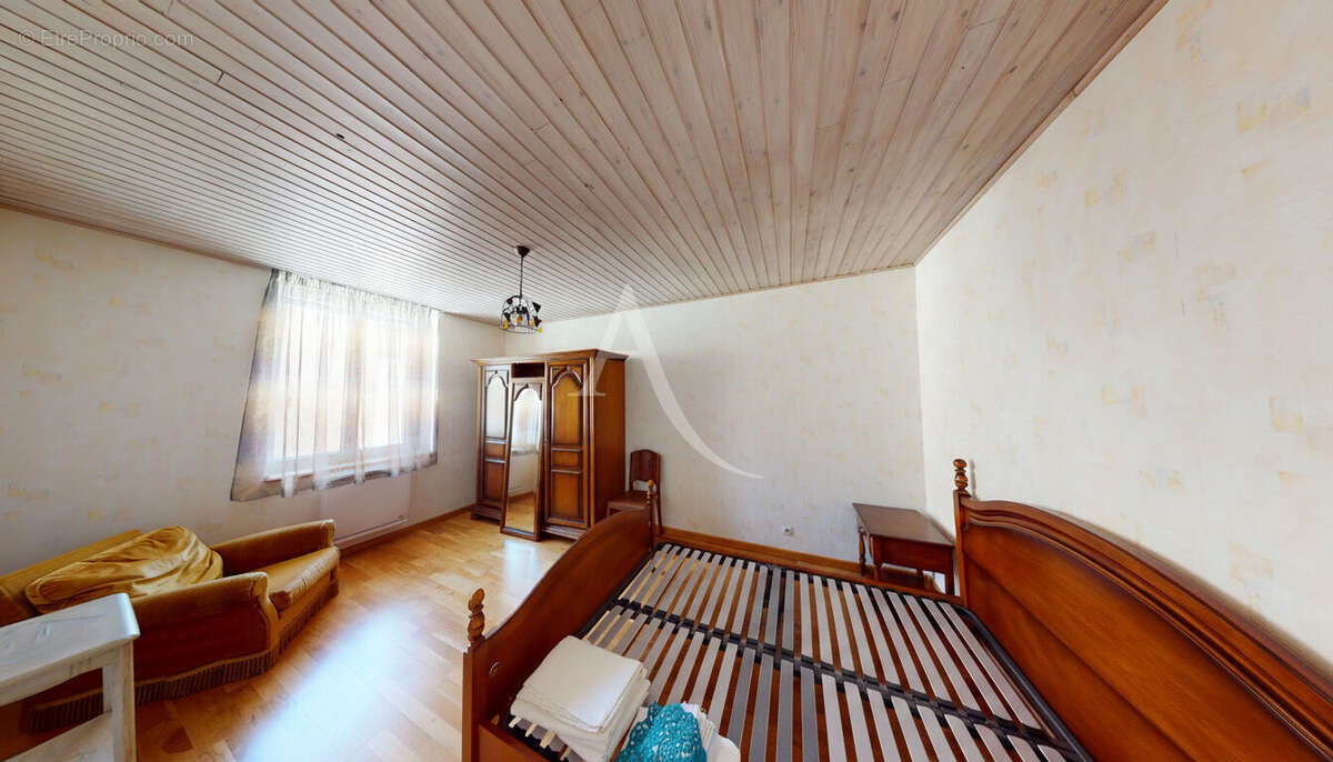 Maison 4 pièces 109m2 POITIERS - photo 5