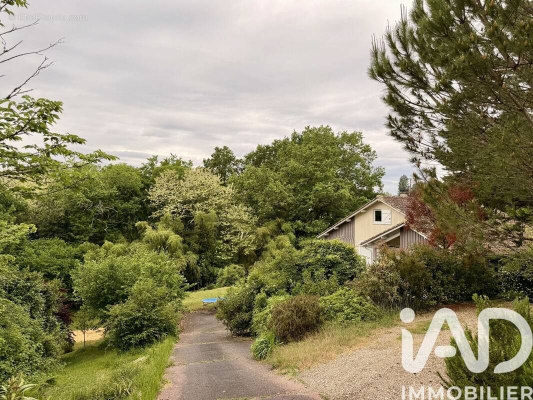 Photo 1 - Maison à LATRESNE