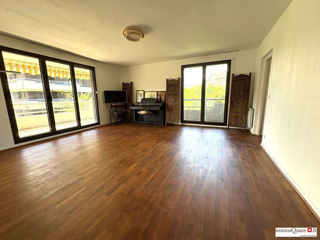 Appartement 82 m² à Ferney-Voltaire  - photo 4
