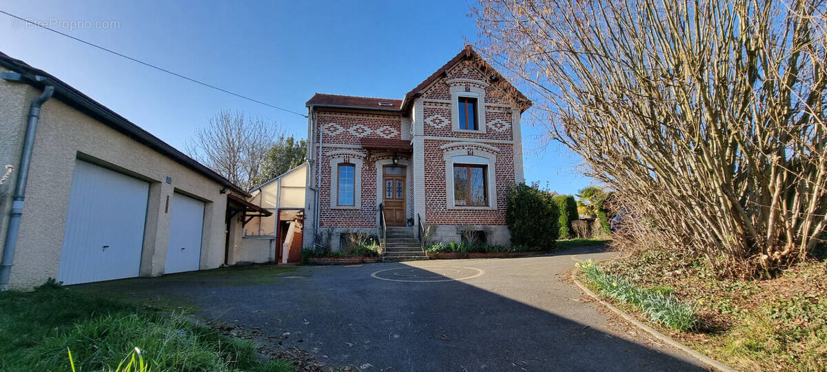 Maison à RIBECOURT-DRESLINCOURT