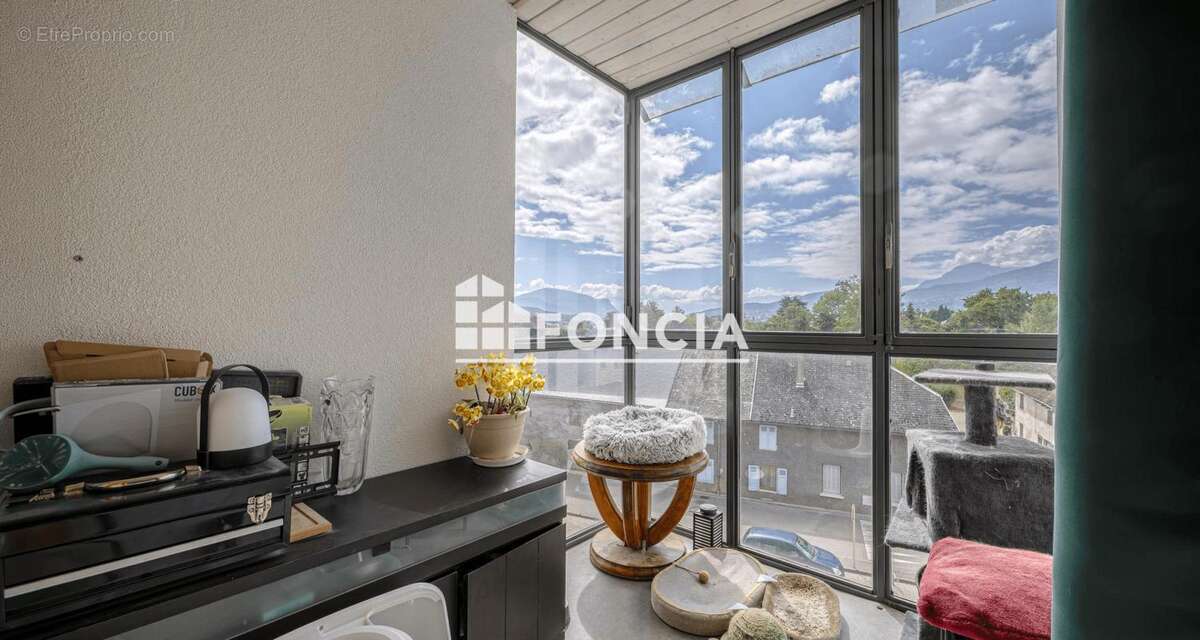 Exclusivite foncia : beau t4 de 85m² avec garage et cave - secteur résidentiel calme de la motte servolex - photo 6