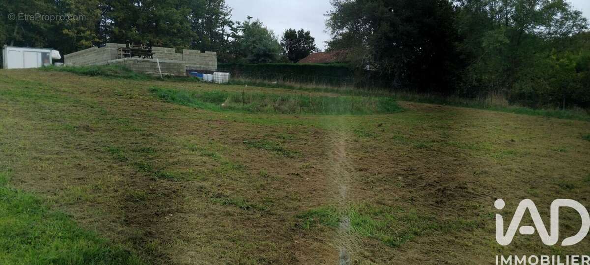 Photo 2 - Terrain à VILLEFRANQUE