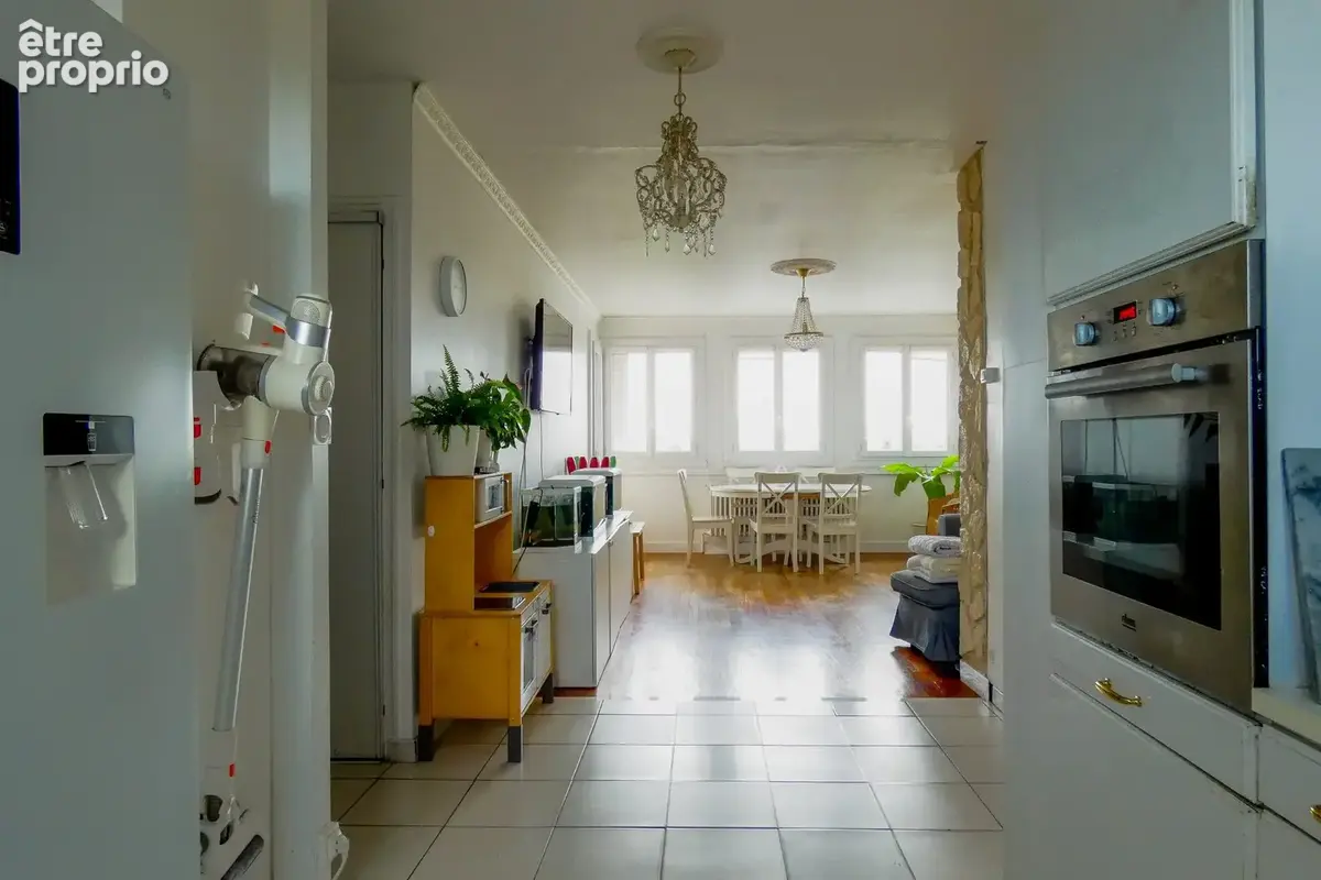 Cuisine - pièce à vivre