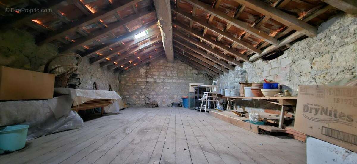 Photo 8 - Maison à SAINT-SAVINIEN