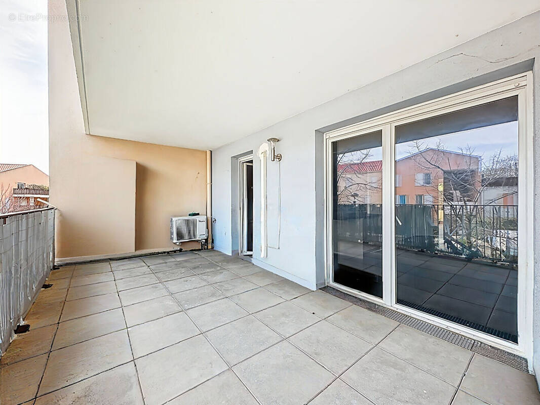 Appartement à MARSEILLE-14E