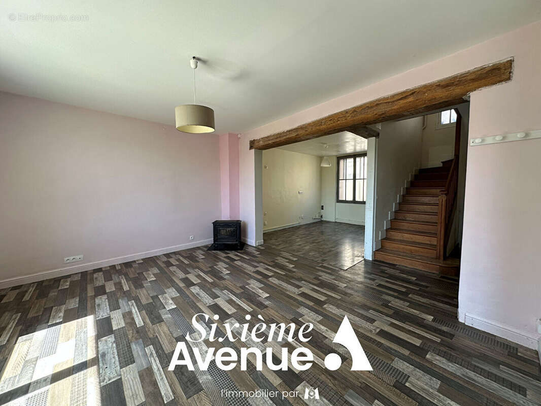 Maison à vendre de type 5 pièces à  Etoges 164.38 m2 - photo 3