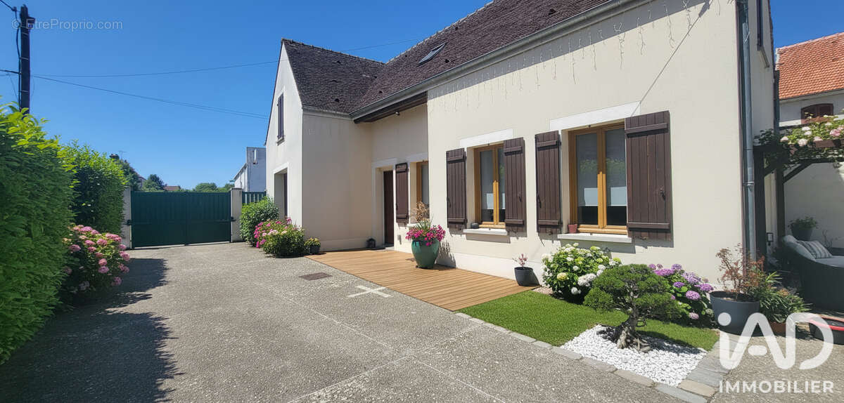 Maison 122 m² à Chenoise  - photo 4
