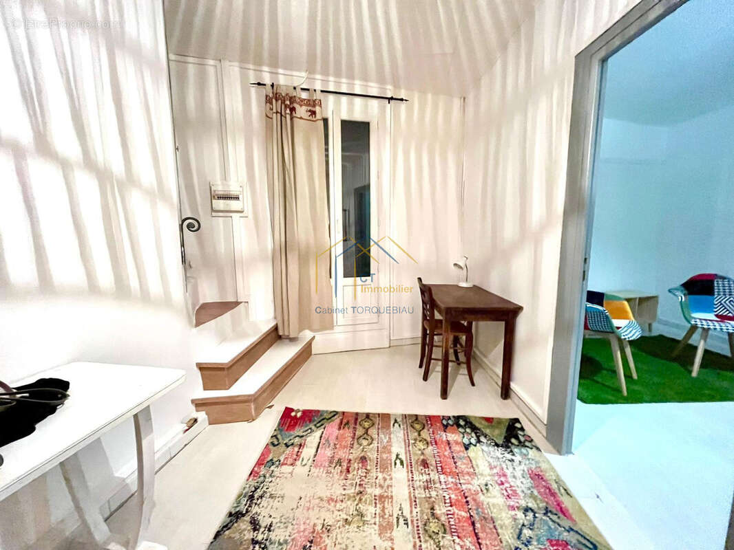 Appartement à ANIANE