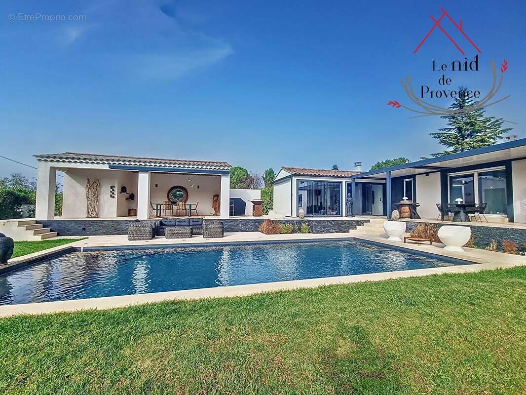 Maison à CABRIERES-D'AVIGNON