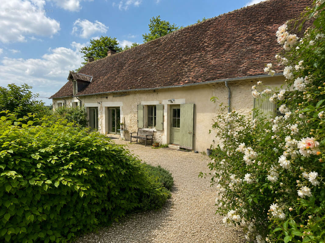 Maison à SAINT-MARTIN-D'AUXIGNY