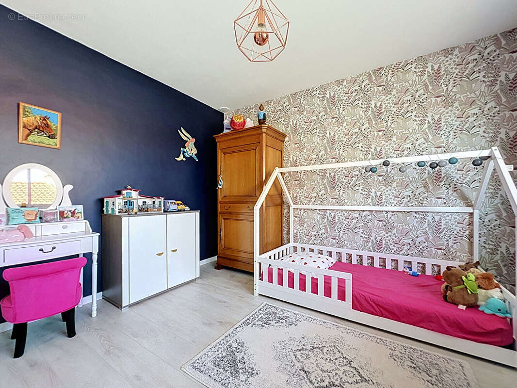 Maison 6 pièces à vendre à Bouin -  au coeur de l'Epoids - photo 4