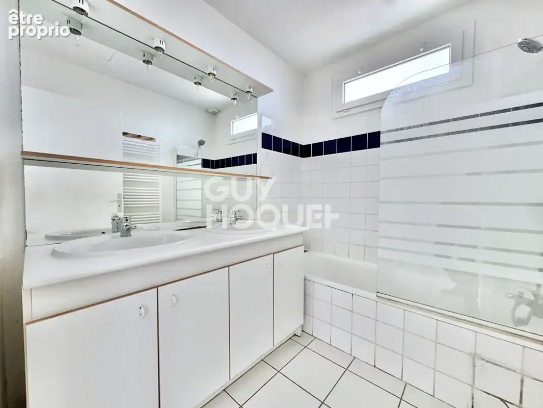 CALME - Maison de plain pied avec garage - photo 14