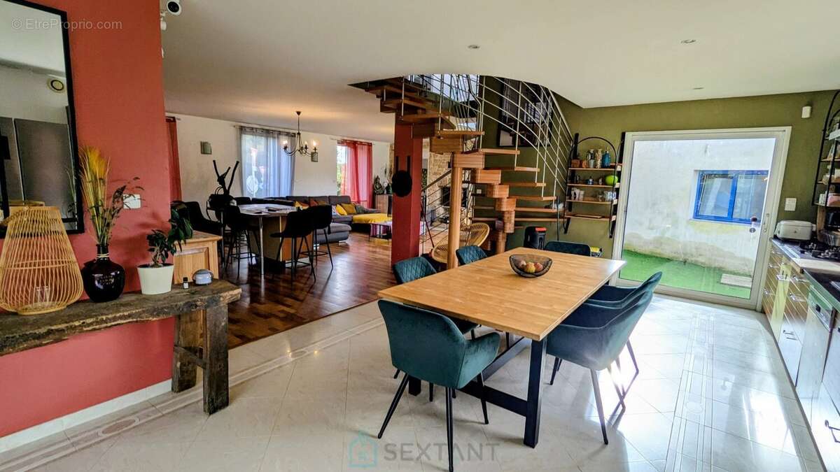 Maison à LANVENEGEN