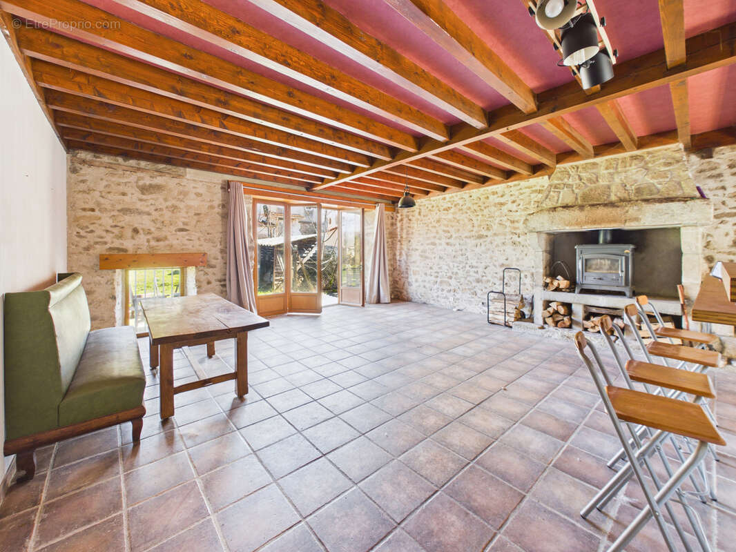 Maison à LA CHAISE-DIEU