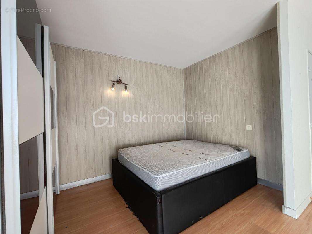 Appartement à ARTENAY