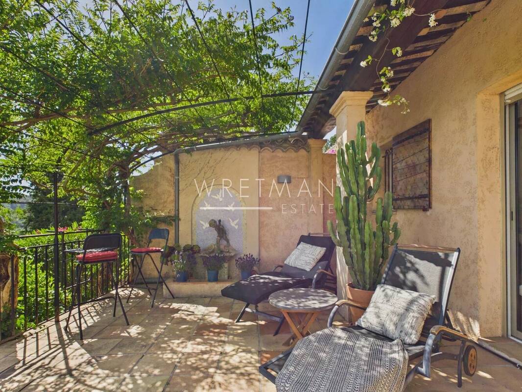 Appartement à VENCE