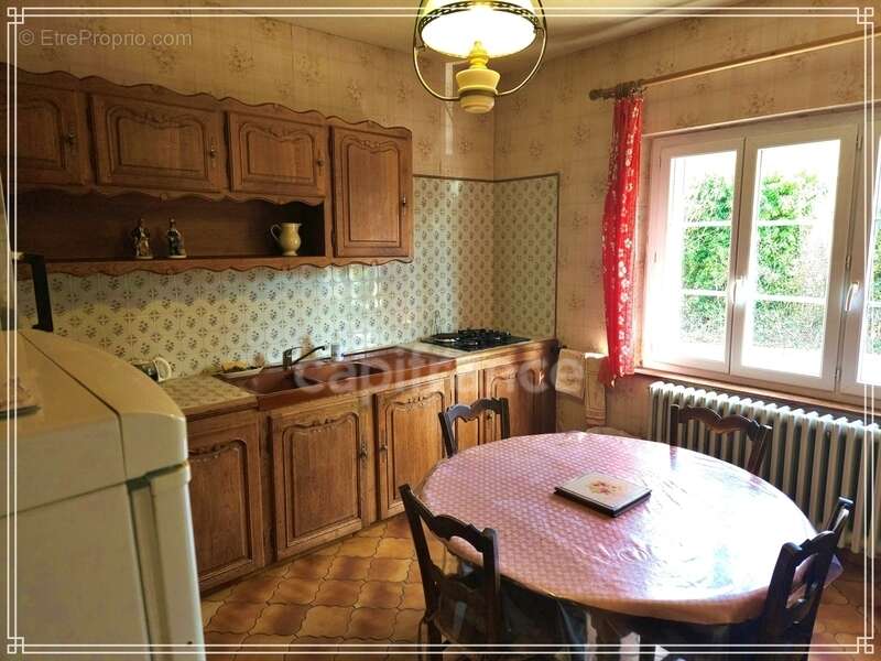Maison à LA CAPELLE