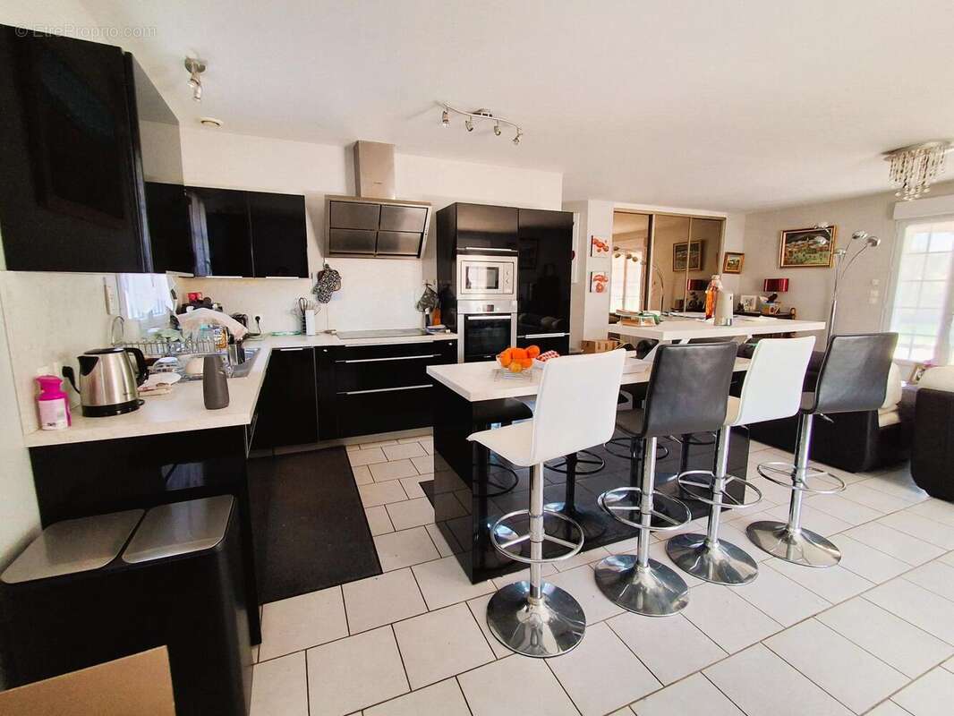 Photo 3 - Maison à SALVIAC