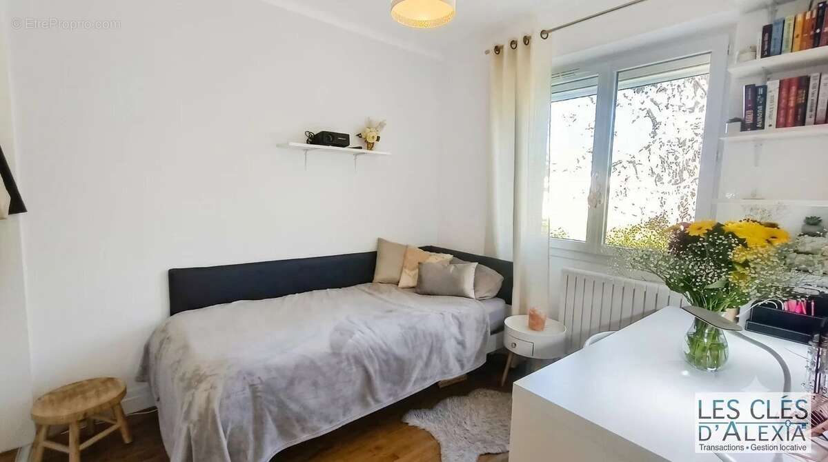 À vendre en exclusivité – chaponost – duplex avec jardin - photo 8