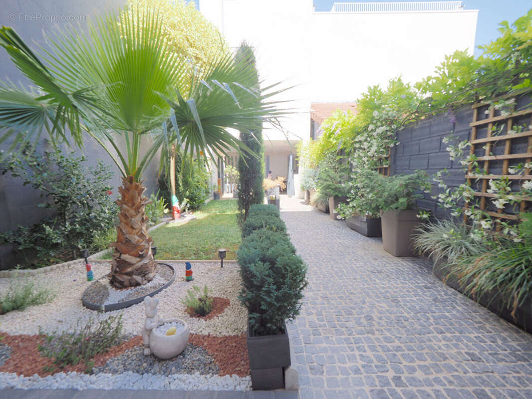 Maison à ROMAINVILLE