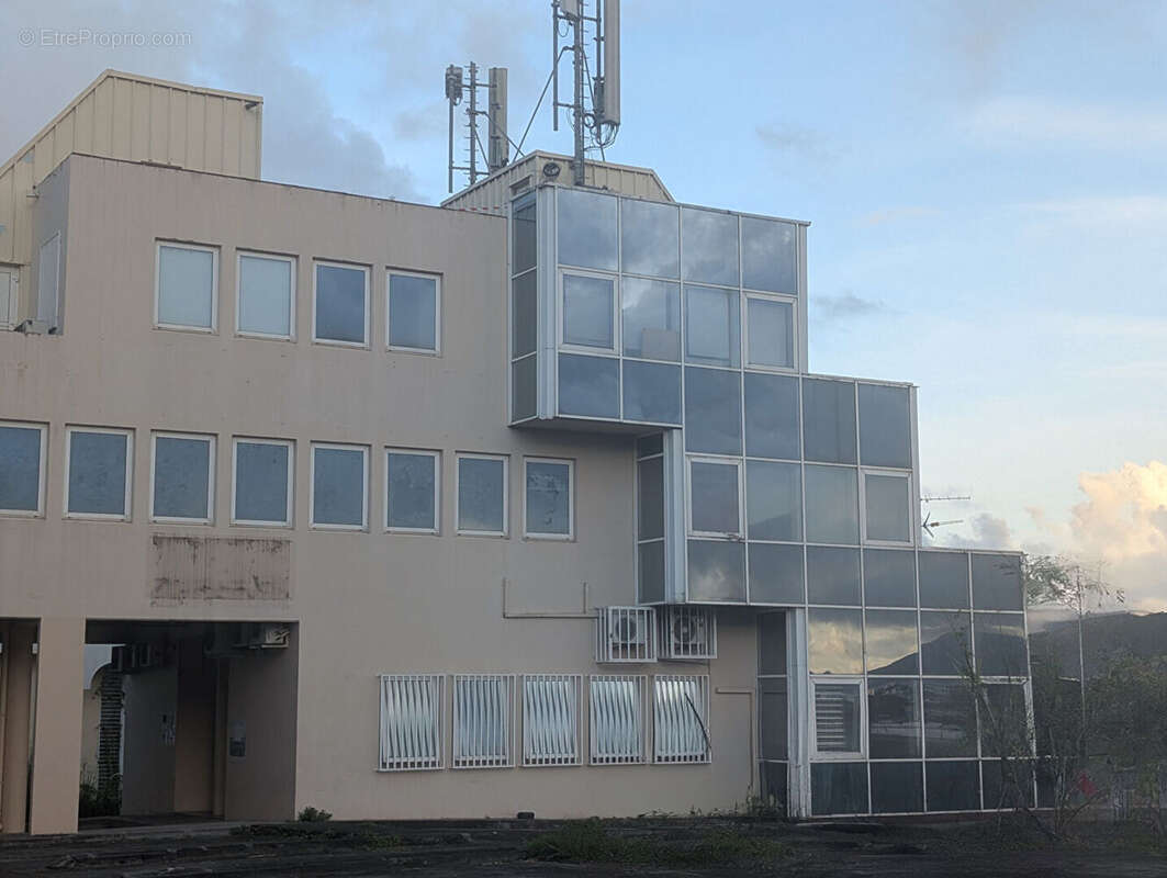 Commerce à FORT-DE-FRANCE