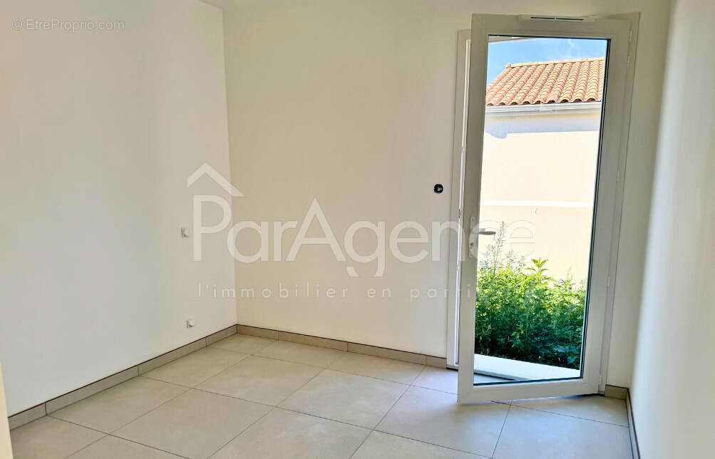 Maison trois chambres - Garage - Centre-ville - photo 9