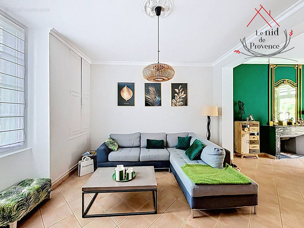 Maison à ORANGE