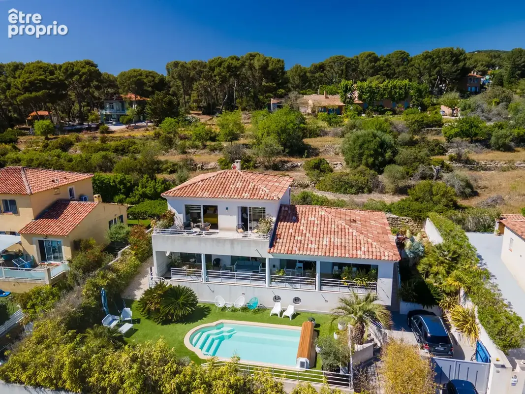 Photo Maison à La Ciotat au prix de 1 290 000€
