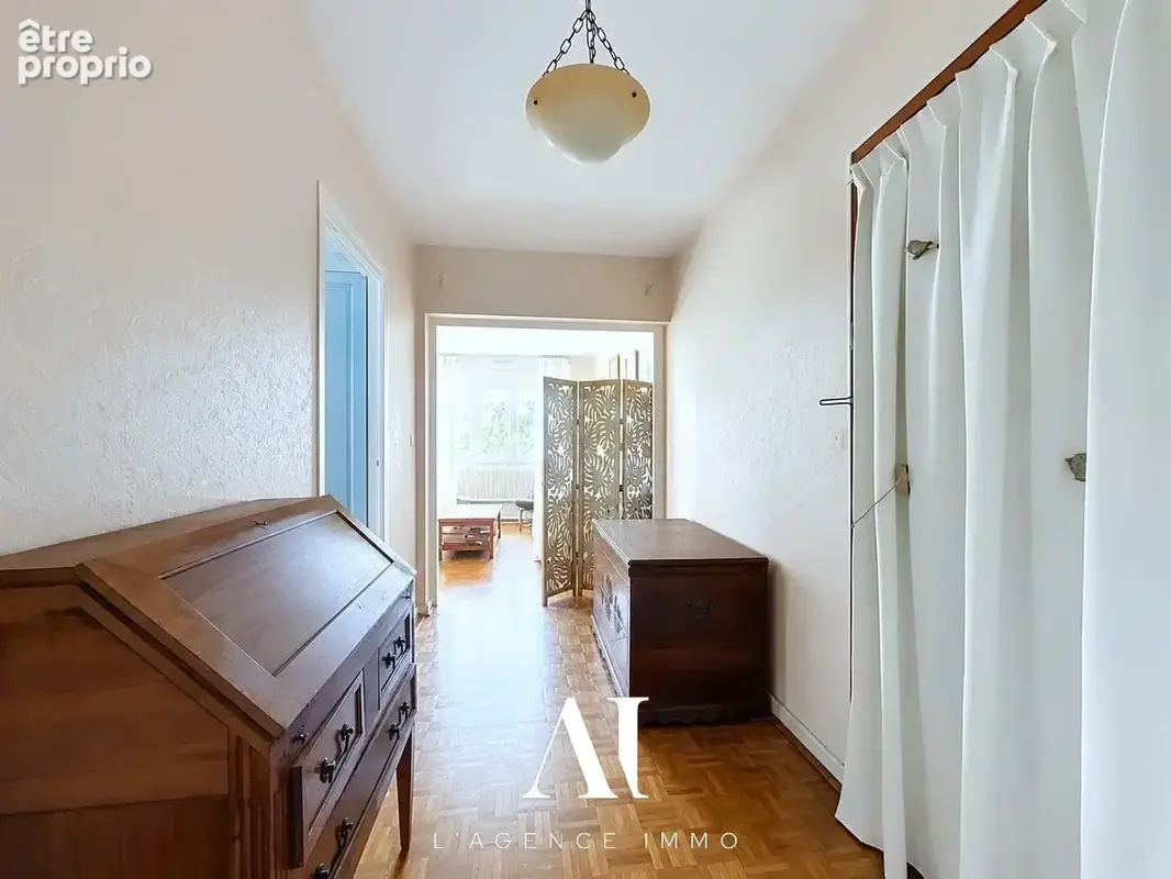 Appartement 3 pièces 70 m² à vendre à Ferney-Voltaire (01210) - photo 6