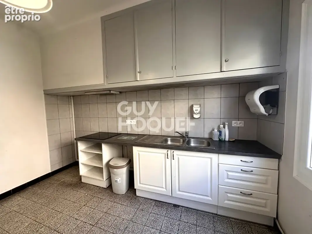 Maison 2 faces F5 de 112 m² avec garage et jardin. A vendre à PERPIGNAN (66000)  Secteur MOYEN VERNET - photo 7