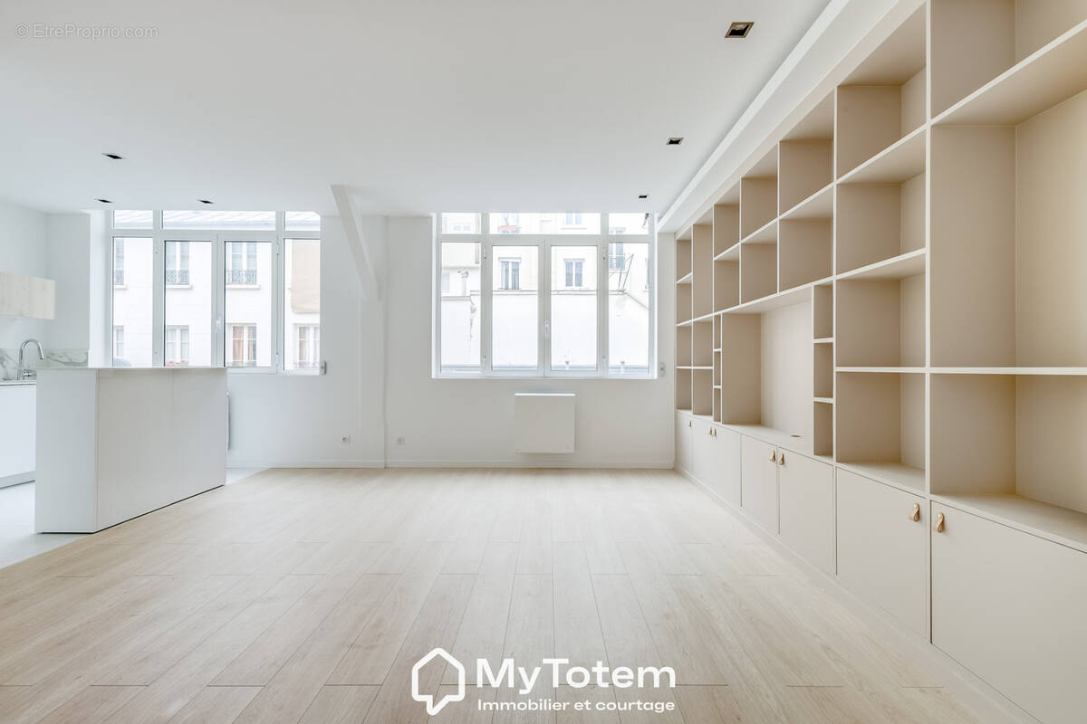Appartement à PARIS-11E