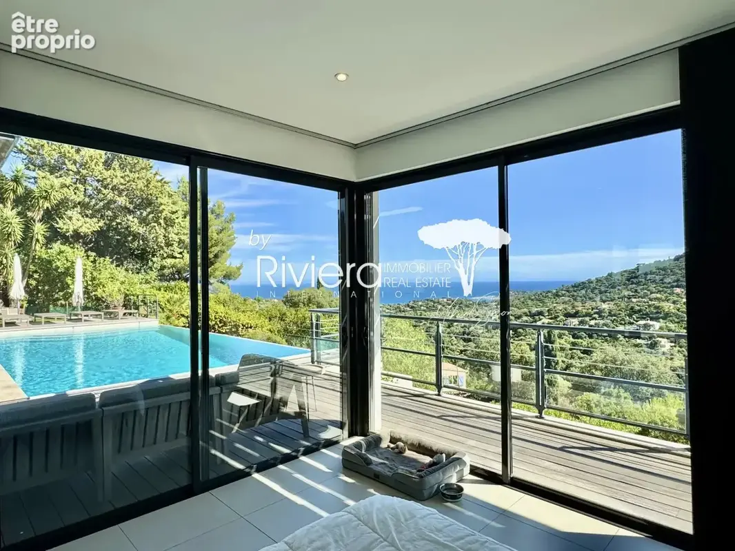 Propriété Contemporaine - Vue Mer imprenable avec piscine à - photo 17