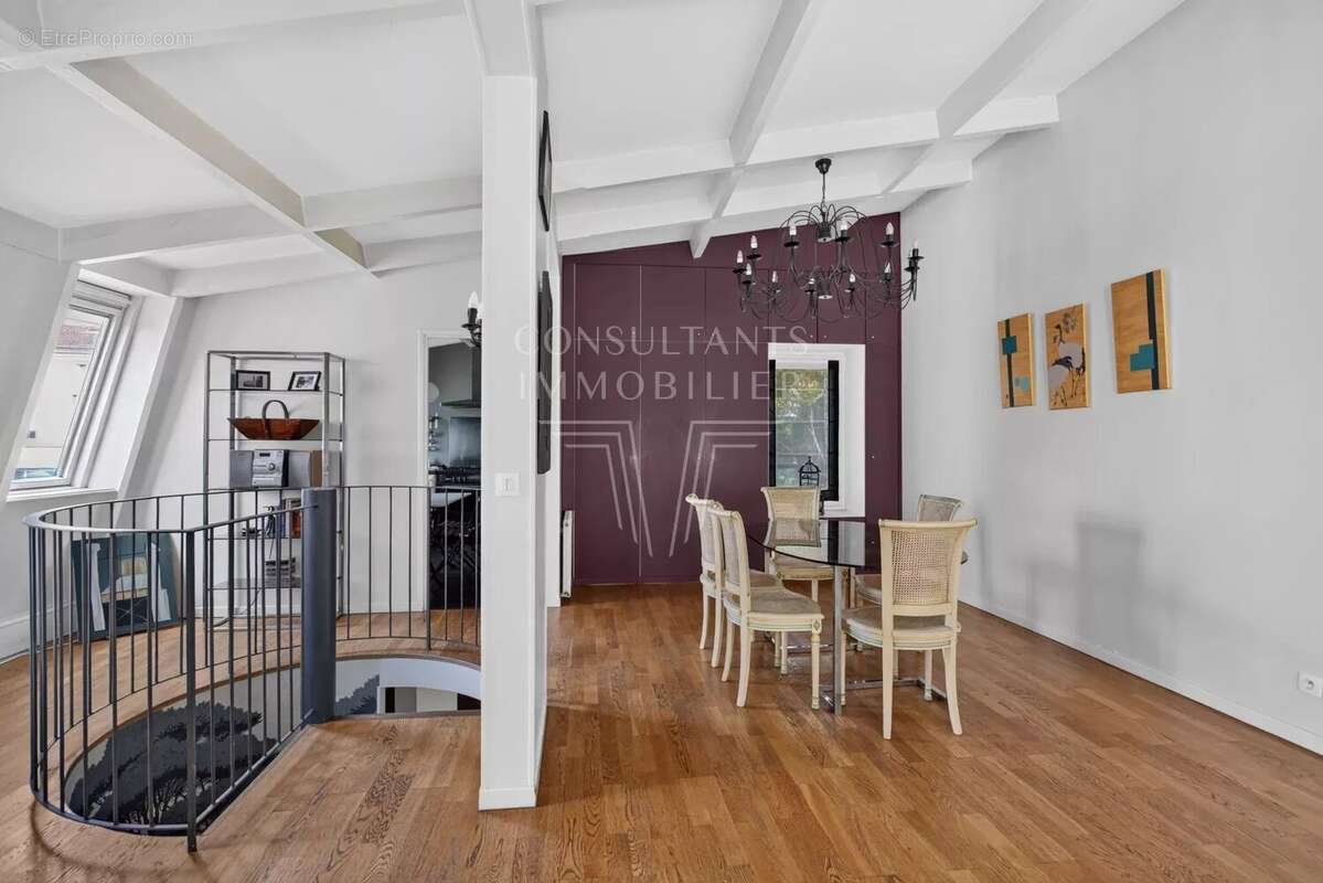 Boulogne Porte de Saint-Cloud . DUPLEX TROIS CHAMBRES - photo 16