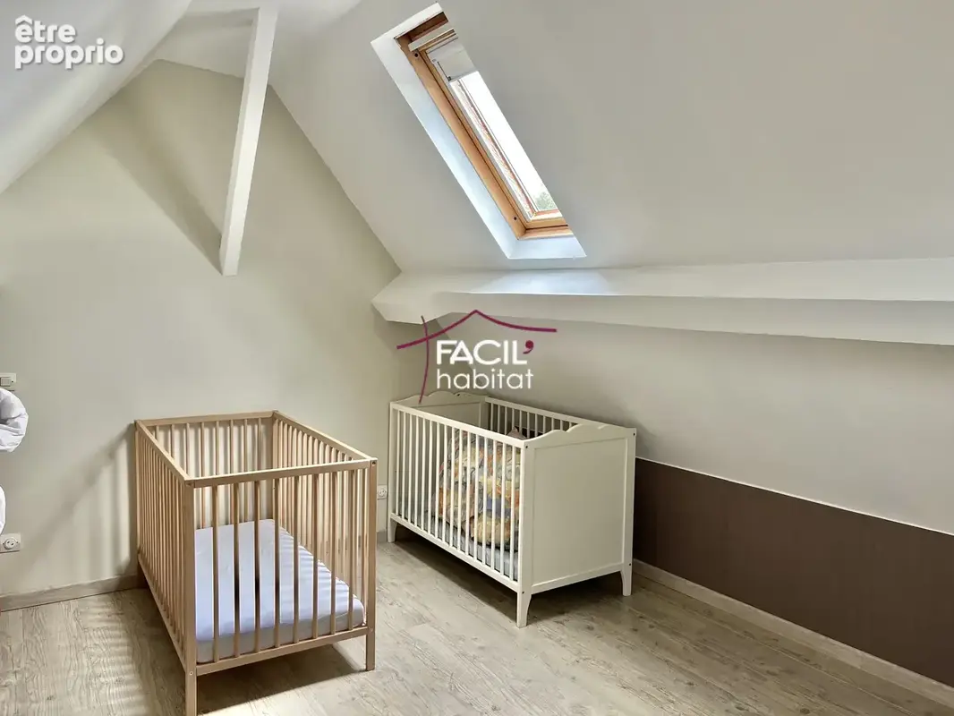 Ancienne rénovée , esprit LOFT , 2 chambres et mezzanine - photo 6