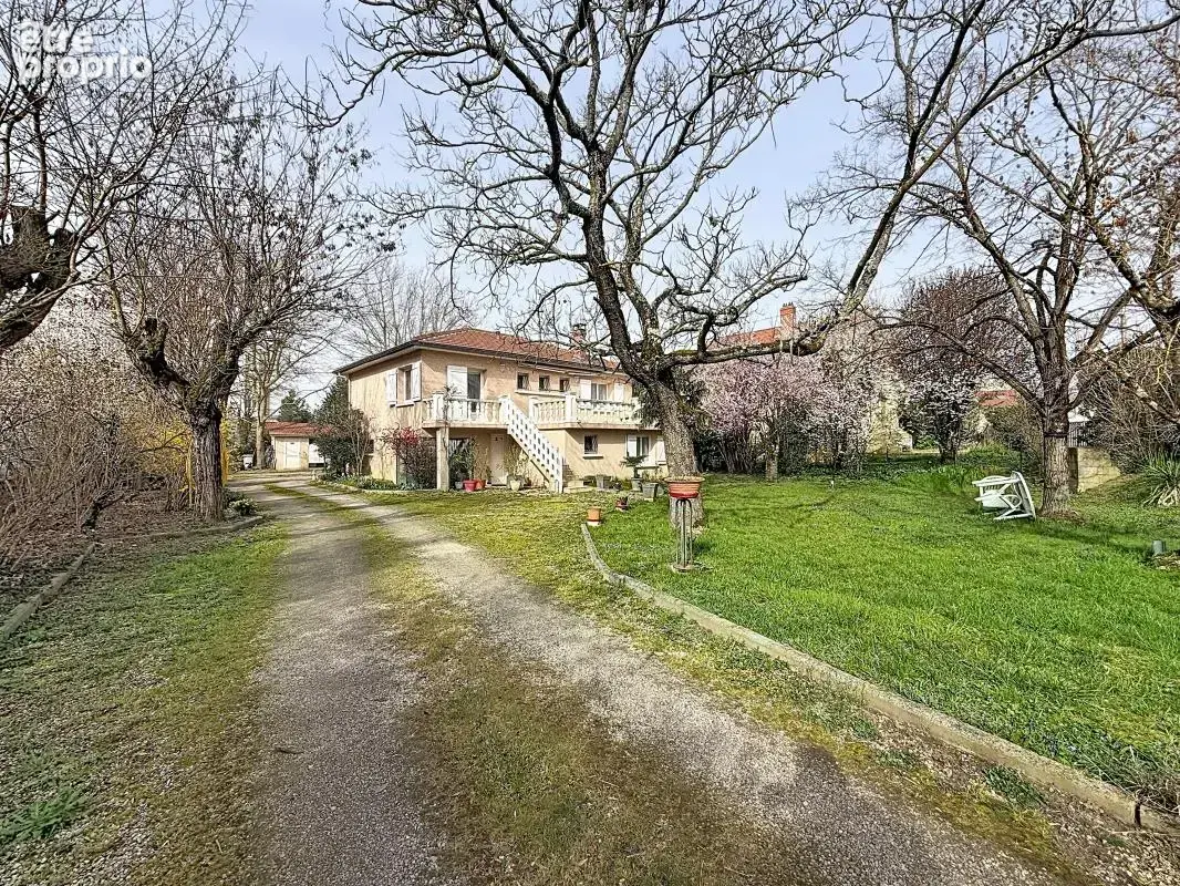 Maison à GRIGNY