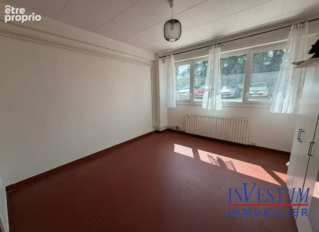 Photo Appartement à Sainte-Foy-Les-Lyon au prix de 89 000€