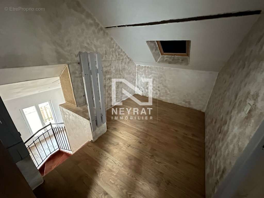 Appartement à MONTCHANIN