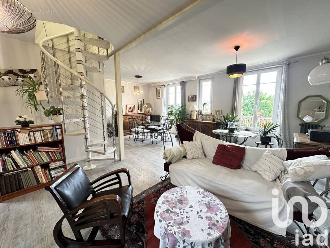 Photo 1 - Maison à QUINCY-SOUS-SENART