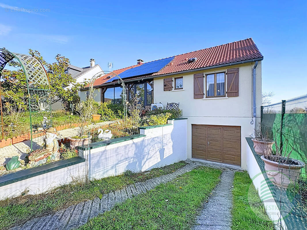 Maison à JONCHERY-SUR-VESLE