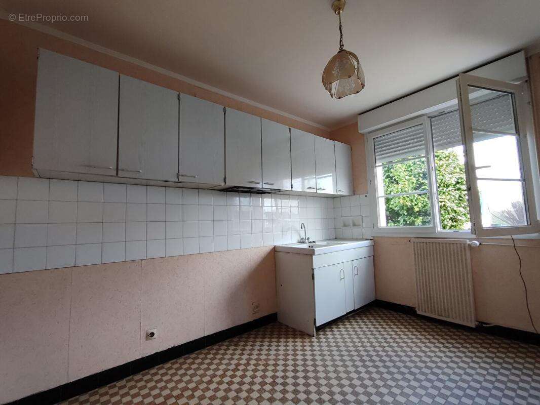 MAISON 29370 ELLIANT , 5 chambres - photo 6