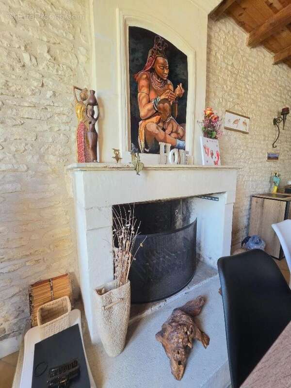 Photo 4 - Maison à ASNIERES-LA-GIRAUD