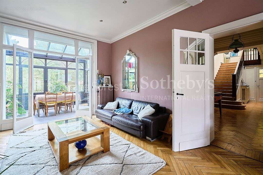 Maison à CROIX